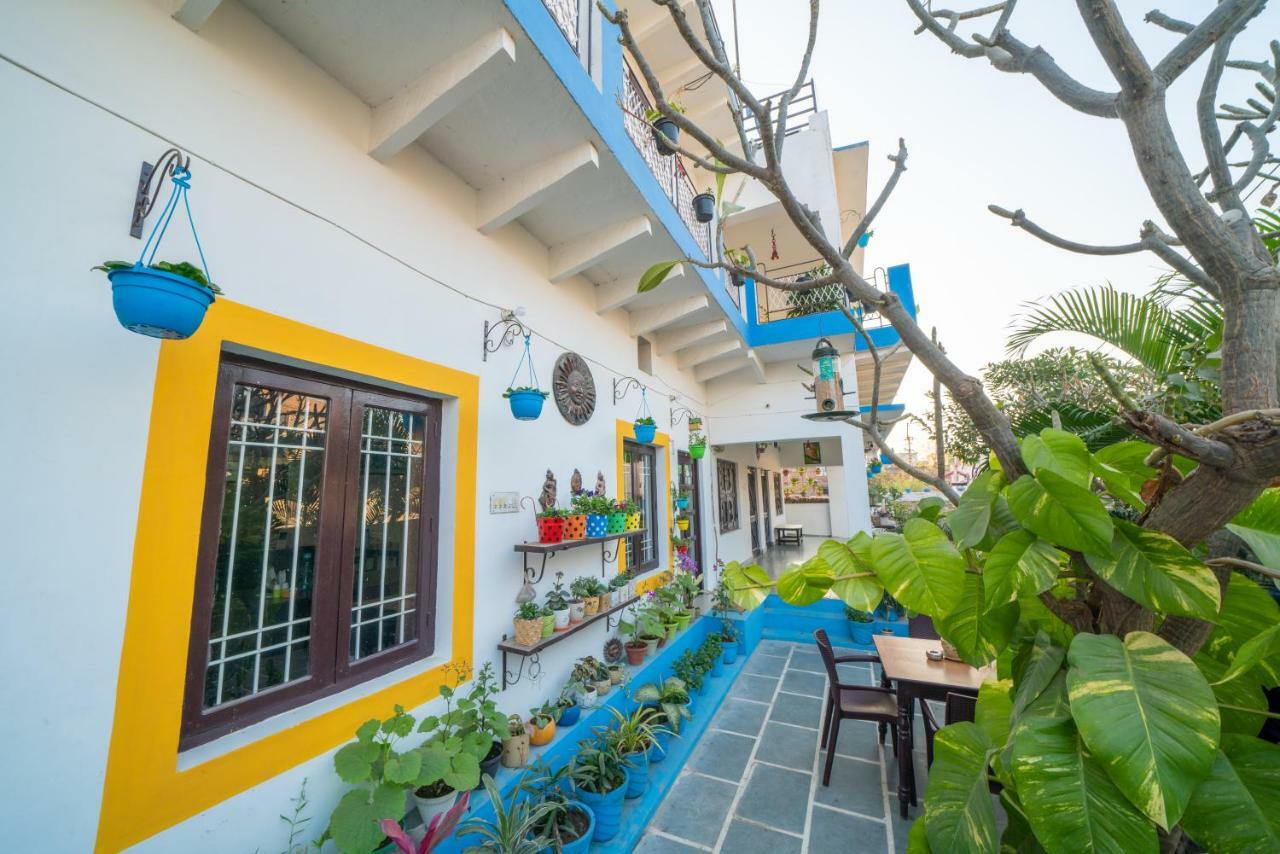 Iora Guest House Bharatpur Exterior photo
